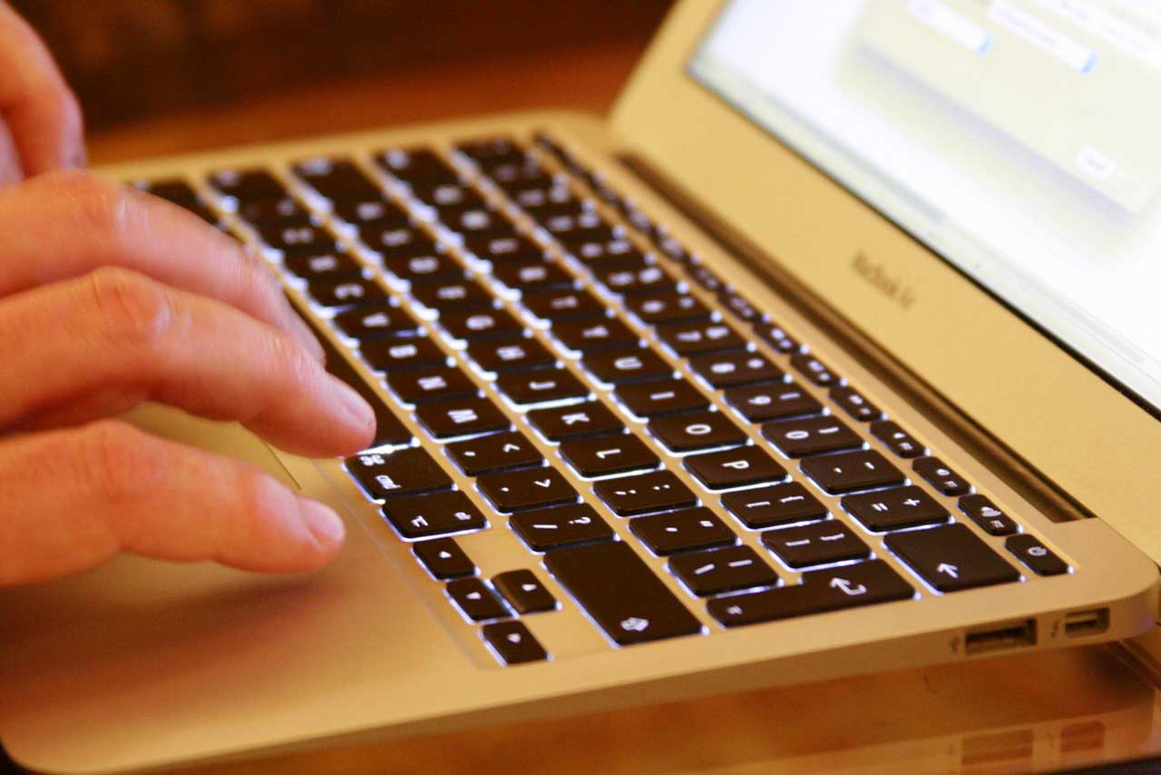 pr, online marketing, digitál, stratégia, reklám, hirdetés, közösségi média, PPC, sajtóközlemény, Facebook, ügynökség